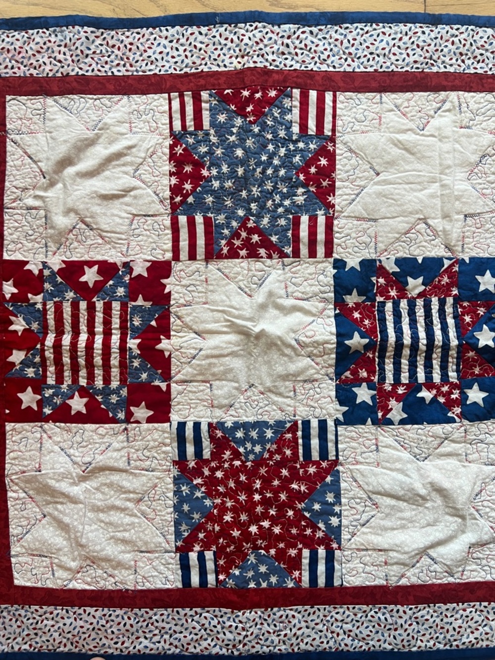 Quilt - Red, White & Blue - Picture 4 of 11